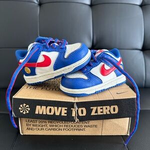 INFANT NIKE DUNK SHOES SIZE 4C